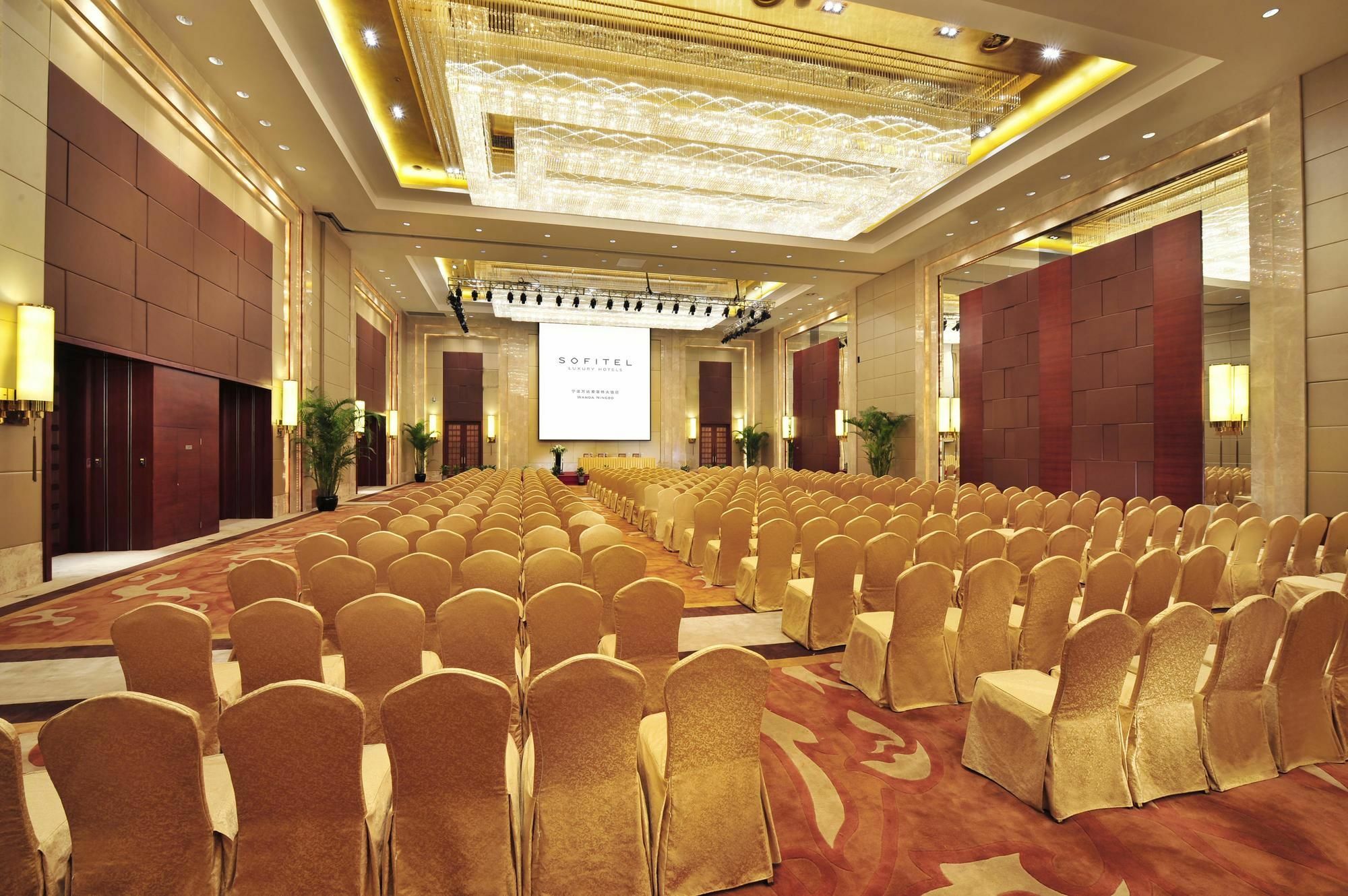 โซฟีเทล หนิงป๋อ Hotel หนิงป่อ ภายนอก รูปภาพ